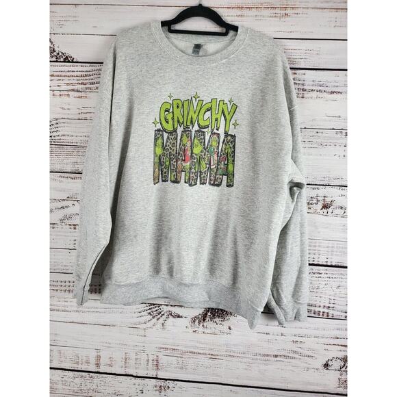 Gildan Heavy Blend Grinchy MAMA Christmas Sweatshirt XL Womens Gray Pullover - Picture 1 of 6